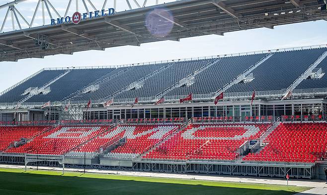 대대적인 업그레이드 공사를 마친 캐나다 토론토 BMO 필드 월드컵 경기장. AP 연합뉴스