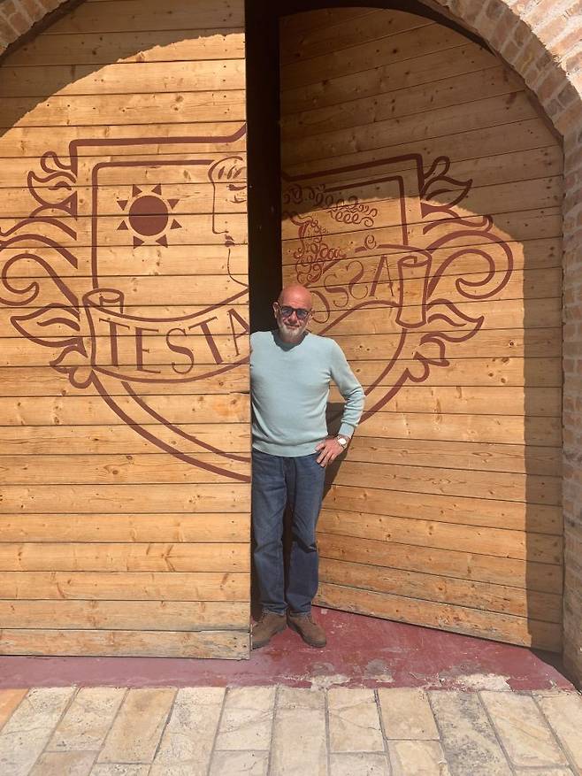 미모 파세티. 홈페이지