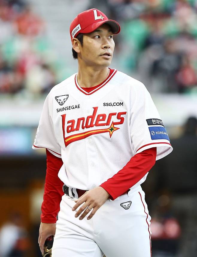 ▲ 첫 2경기에서 가능성보다는 보완점과 불안감만 남긴 타케다 쇼타 ⓒSSG랜더스