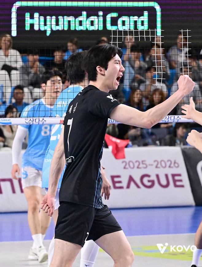 득점 후 기뻐하는 현대캐피탈의 허수봉 [한국배구연맹 제공. 재판매 및 DB 금지]