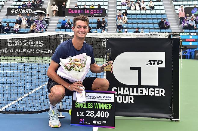 지난해 부산오픈 챌린저테니스 우승자 프랑스 출신 아트망 [부산오픈챌린저조직위원회 제공. 재판매 및 DB 금지] photo@yna.co.kr