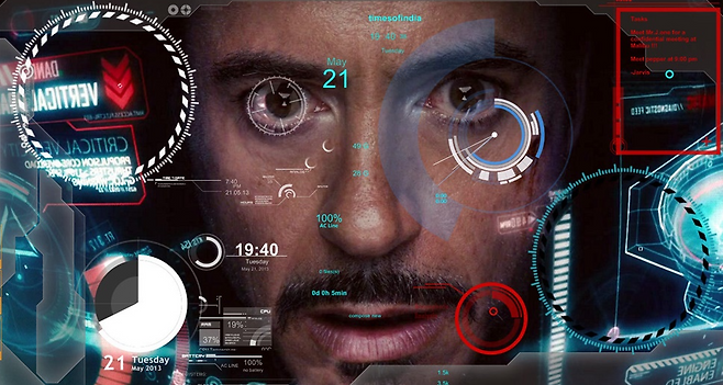 영화 아이언 맨에서 주인공이 인공지능 비서 ‘자비스’와 대화하는 장면