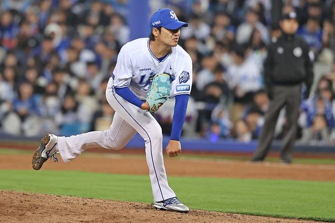 삼성 백정현의 11일 경기 투구 모습. 삼성 라이온즈 제공, 연합뉴스