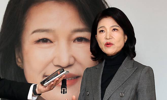 6·3 지방선거 대구시장 출마를 선언한 이진숙 전 방통위원장이지난 6일 대구 중구 선거사무소에서 공천 배제(컷오프) 등 자신의 입장을 밝히고 있다. 뉴스1