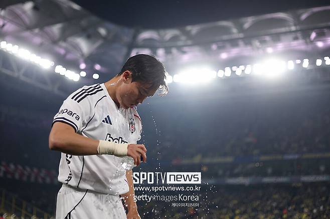 ▲ 이제 유럽 무대에서 멀티골 정도로는 성에 차지 않는 오현규다. 대표팀에서도 오현규는 손흥민, 조규성과 함께 최전방 공격수 자리를 두고 치열한 경합을 펼치고 있다.