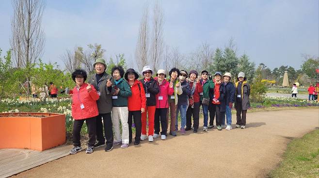 한마음야학은 지난 4월 11일 '2026 한마음 수학여행'을 세종시와 충남 공주시로 다녀왔다.     사진=한마음야학 제공