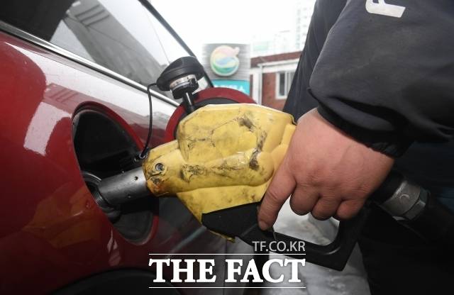 국내 주유소 판매 가격의 상승 흐름이 눈에 띄게 완만해진 것으로 나타났다. /박상민 기자