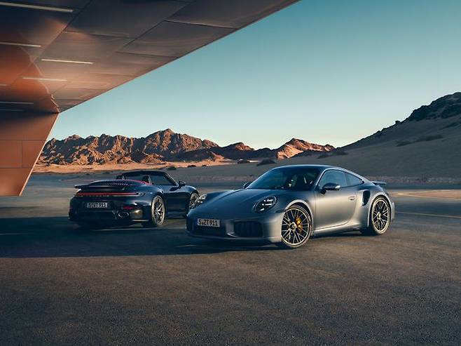 911 터보 S 카브리올레, 911 터보 S 쿠페ⓒ포르쉐코리아