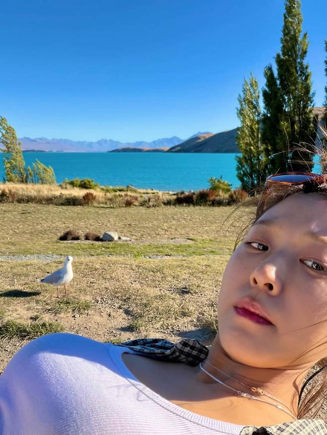 사진출처=설현 SNS