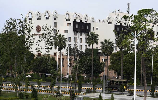 11일(현지시간) 이란과 미국의 휴전 회담이 열린 파키스탄 수도 이슬라마바드에 있는 세레나 호텔. EPA연합뉴스