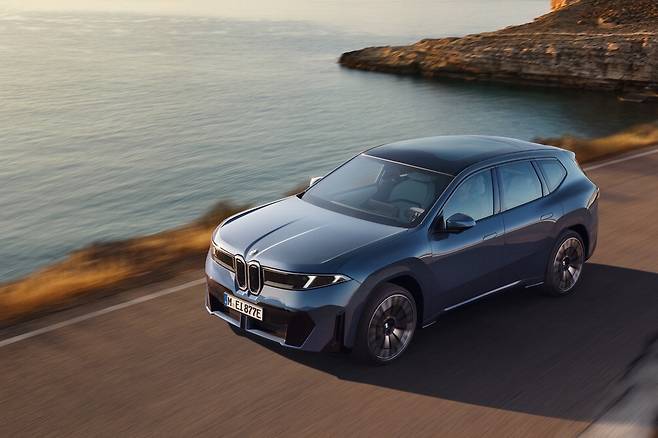 더 뉴 BMW iX3.  BMW코리아