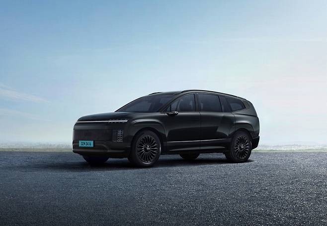 '2027 아이오닉 9' 캘리그래피 트림 블랙잉크 패키지. 현대차