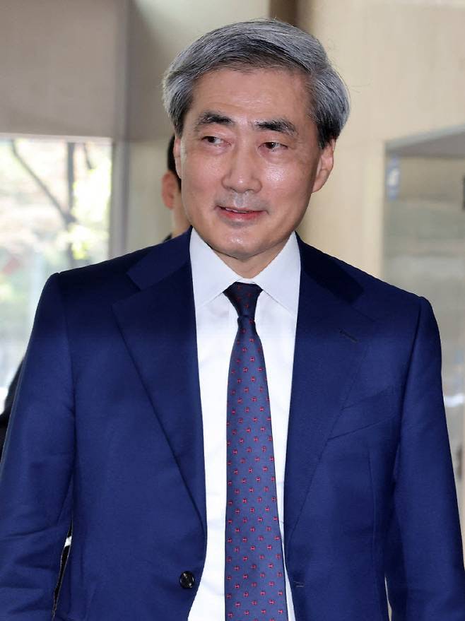 신현송 한국은행 총재 후보자가 지난달 31일 서울 중구 한화금융플라자에 마련된 인사청문회준비사무실로 출근하고 있다. (사진=이데일리 방인권 기자)