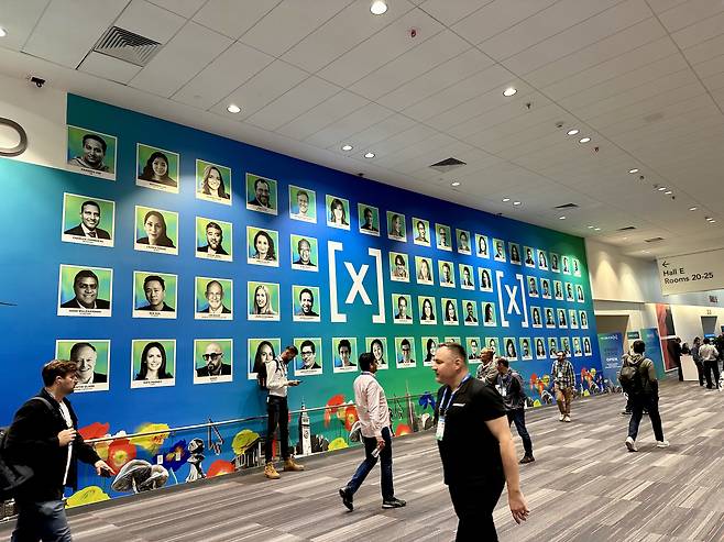 7일(현지 시각) 미 샌프란시스코 모스콘센터에서 AI 행사 '휴먼X'가 열렸다. /강다은 특파원