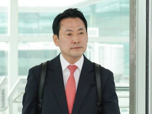 장동혁 국민의힘 대표가 12일 미국 워싱턴DC로 출국하고 있다. /페이스북