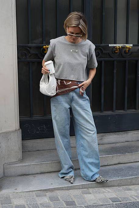 와이드 청바지 트렌드 | Moritz Scholz//Getty Images