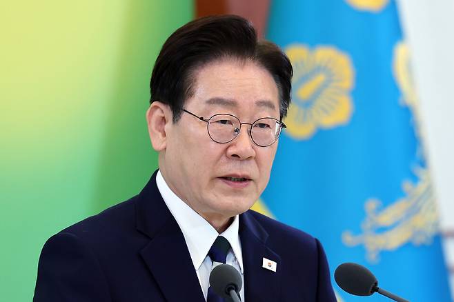 이재명 대통령이 4월10일 청와대에서 열린 민주노총 초청간담회에서 발언하고 있다. ⓒ청와대통신사진기자단