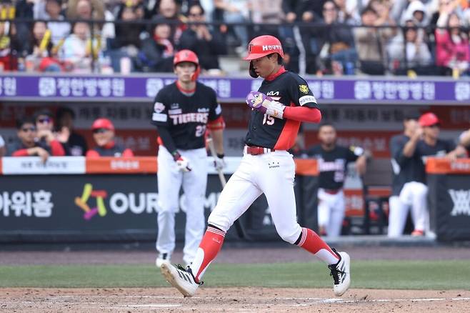 ▲ 박재현이 좋은 활약을 하면서 KIA는 백업 외야수 자리에 대한 고민을 덜어냈다 ⓒKIA타이거즈