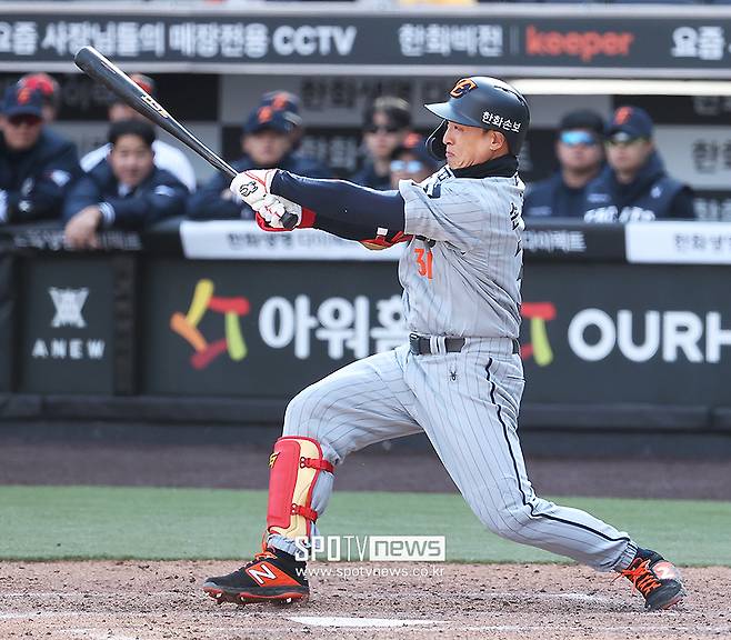 ▲ 한화는 벤치에 우타가 부족하다는 판단 하에 12일 엔트리를 바꿨고, 이는 손아섭의 콜업이 쉽지 않을 것이라는 암시가 될 수도 있다 ⓒ곽혜미 기자