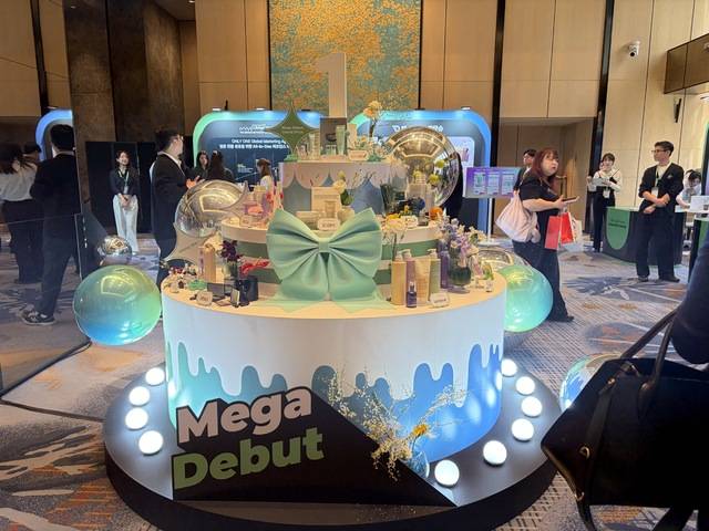 행사장에 전시된 K뷰티 브랜드. 홍선혜 기자.