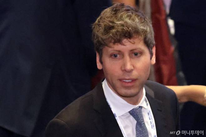 샘 올트먼 오픈AI 최고경영자(CEO)가 지난 2월 인도 뉴델리에서 열린 '제4회 AI 임팩트 정상회의'에 참석 중인 모습./AFPBBNews=뉴스1 /사진=(뉴델리 AFP=뉴스1) 이창규 기자