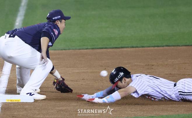 [B하인드★] '잠실오서방' 오스틴, 롯데 신동빈 구단주 앞에서 역전 솔로포 쾅! 8연승 동시에 10승 선착 축포