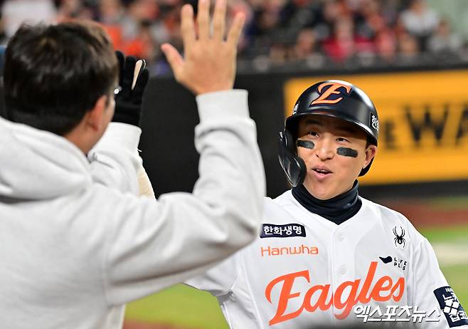 지난달 30일 1군 엔트리 말소 이후 2군에만 머무르고 있는 한화 이글스 베테랑 타자 손아섭. 사진 엑스포츠뉴스 DB