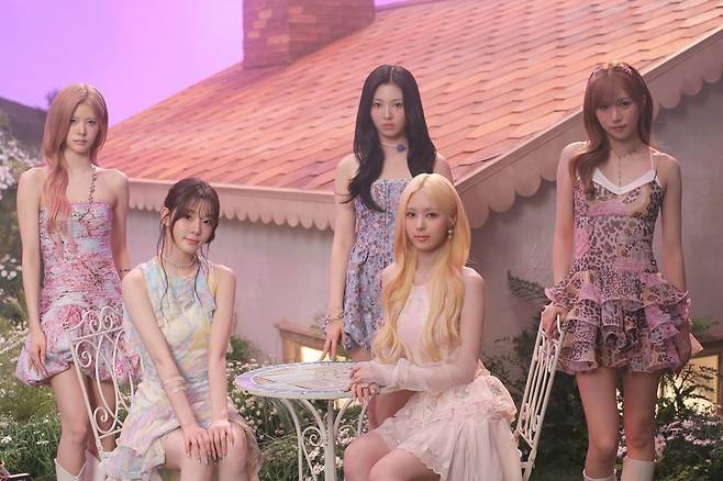 그룹 이프아이가 코첼라 무대를 향해 해외 시장을 정조준하고 돌아온다. 
사진 제공=하이헷엔터테인먼트