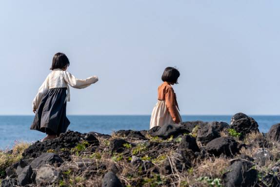 영화 '내 이름은' 스틸컷.