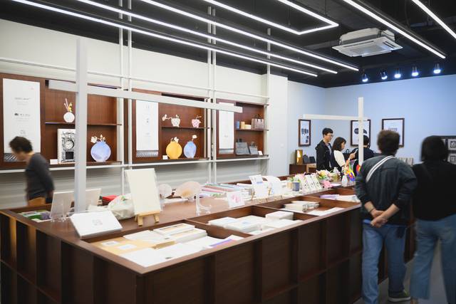 2025 전주국제한지산업대전 _한지판매장/사진=전주문화재단