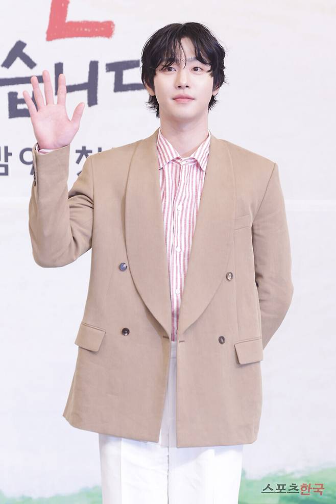 SBS 새 수목드라마 '오늘도 매진했습니다' 제작발표회에 참석한 안효섭. 2026.4.15 ⓒ이혜영 기자 lhy@hankooki.com