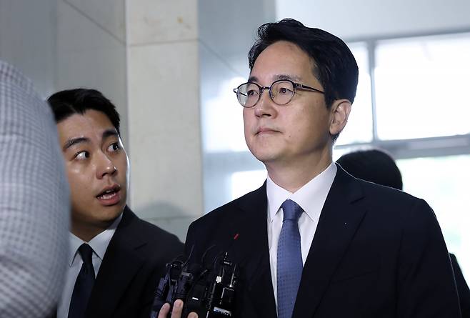 심우정 전 검찰총장이 지난 2025년 9월 서울 서초구  순직해병특검팀에 이종섭 호주대사 임명 및 도피성 출국 관련 피의자 신분으로 소환되고 있다. /뉴스1