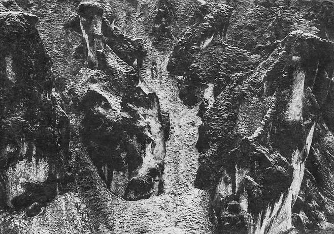 Unseen #44, 2024. /Courtesy of the artist and PKM Gallery.