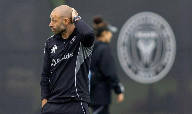 하비에르 마스체라노(왼쪽) 감독. /AFPBBNews=뉴스1