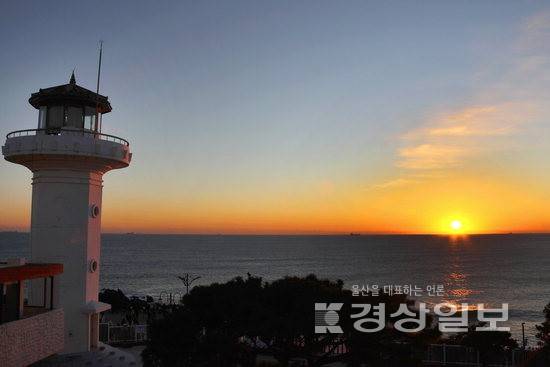 ▲ 울산의 외국인·내국인의 체류와 소비가 동반 상승하는 등 지역 관광이 살아나고 있는 것으로 나타났다. 사진은 울주군 간절곶 전경. 경상일보 자료사진