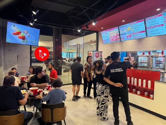 BBQ 온두라스 타운센터점. [사진=BBQ]