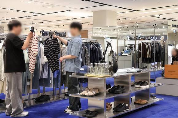 신세계백화점이 전 점포에서 맨즈위크와 우먼스 위크를 열고 쇼핑을 포함한 다양한 이벤트를 함께 선보인다. [사진=신세계백화점]