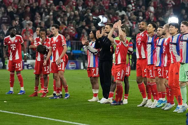 [뮌헨=AP/뉴시스] 독일 프로축구 분데스리가 바이에른 뮌헨, 2025~2026시즌 유럽축구연맹(UEFA) 챔피언스리그(UCL) 준결승 진출. 2026.04.15.