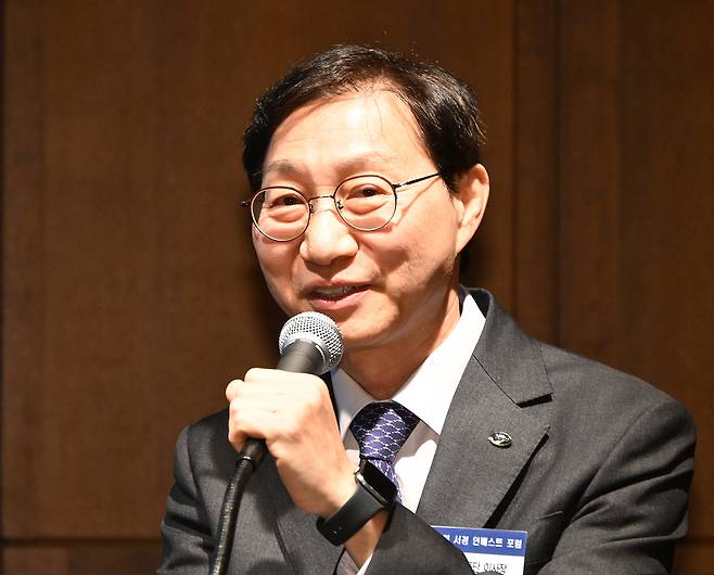 김성주 국민연금공단 이사장이 16일 서울 중구 신라호텔에서 열린 제15회 서경 인베스트 포럼에 참석해 축사를 하고 있다. 오승현 기자