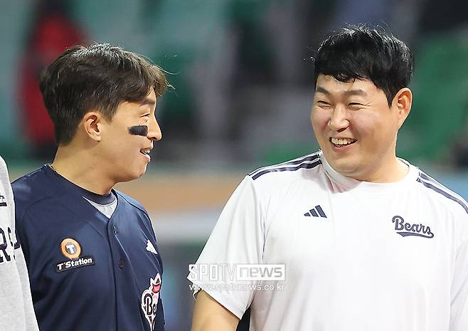 ▲ 김원형 감독은 양의지(오른쪽)와 손아섭을 번갈아가며 지명타자로 활용할 계획이다 ⓒ곽혜미 기자