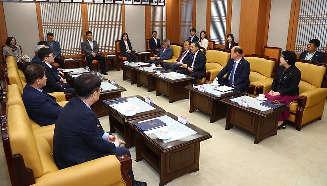 2025회계연도 결산검사위원 위촉식 및 간담회 [강원특별자치도의회 제공. 재판매 및 DB 금지]