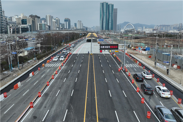 3월31일 우선 개통한 충장지하차도 모습. 사진 해양수산부