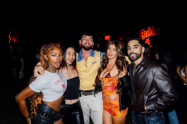 히트 매치(Heat Match) 출연진들./사진=삼양식품