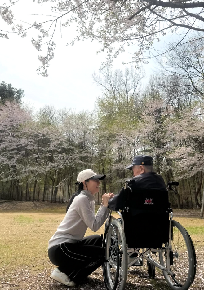 이영애. 사진| 본인 SNS