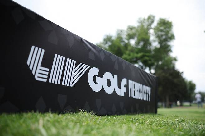 MEXICO CITY, MEXICO - APRIL 15: LIV Golf signage is seen prior to LIV Golf Mexico City at Club de Golf Chapultepec on April 15, 2026 in Mexico City.   Hector Vivas/Getty Images/AFP (Photo by Hector Vivas / GETTY IMAGES NORTH AMERICA / Getty Images via AFP)







<저작권자(c) 연합뉴스, 무단 전재-재배포, AI 학습 및 활용 금지>