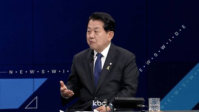 ▲ 16일 KBC <뉴스와이드>에 출연한 김병주 더불어민주당 국회의원