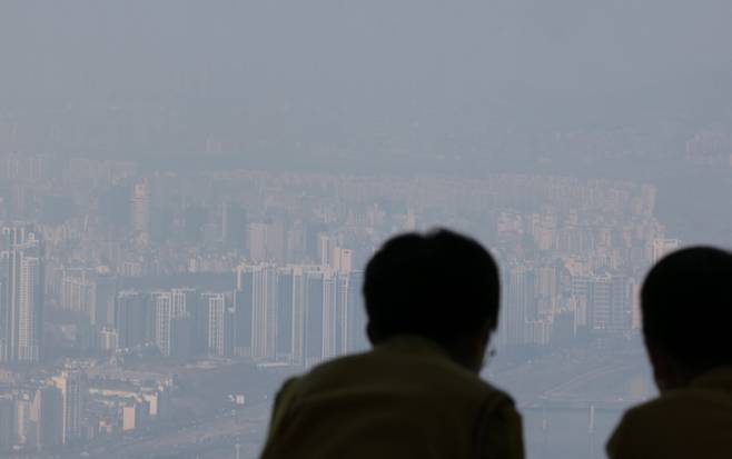 서울 송파구 롯데월드타워에서 바라본 강남 3구 아파트 모습 ⓒ연합뉴스