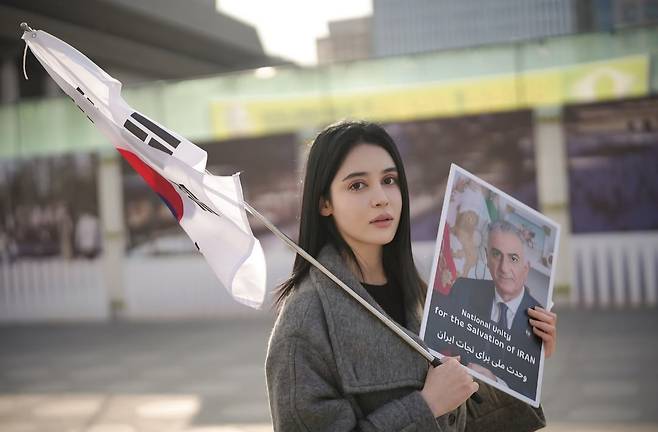 한국에서 모델 겸 배우로 활동하는 '미스 이란' 출신 인플루언서 호다 니쿠  [호다 니쿠 SNS 캡처. 재판매 및 DB 금지]