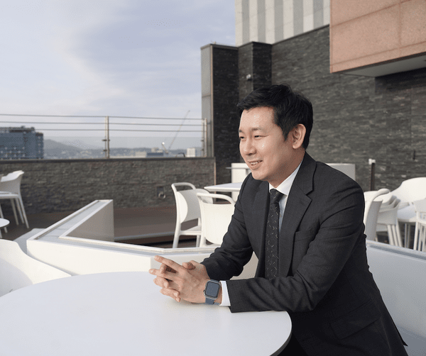 "K컬처 열풍 이후 자유 여행객이 늘고, 고객 국적도 다양해졌다. 호텔 수익도 함께 개선됐다." 이재철 이비스 스타일 앰배서더 서울 명동 세일즈마케팅 팀장. 사진=이코노믹리뷰 김연제.