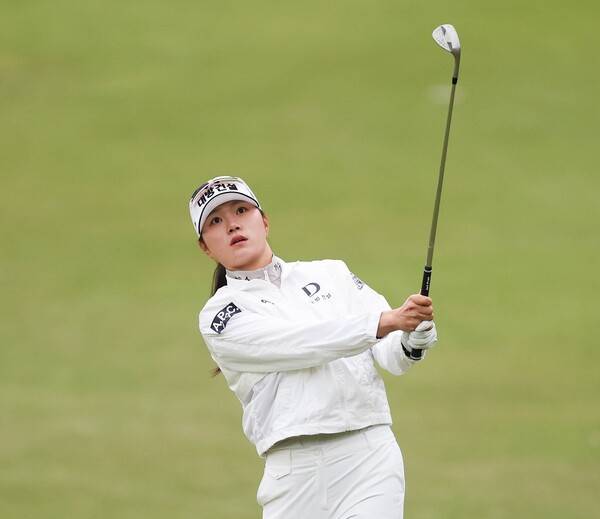 2026년 한국여자프로골프(KLPGA) 투어 넥센·세인트나인 마스터즈에 출전한 김민선7 프로가 1라운드에서 경기하는 모습이다. 사진제공=KLPGA (사진을 무단으로 사용하지 마십시오.)